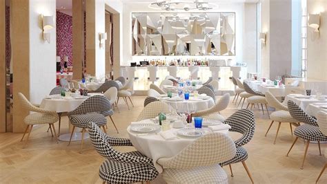 le restaurant dior.